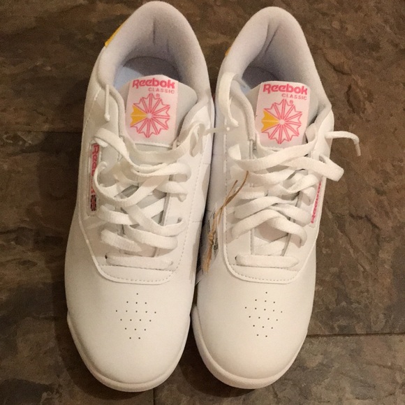 Reebok Women’s Princess Sneaker White/Pink/Yellow - Picture 4 of 13